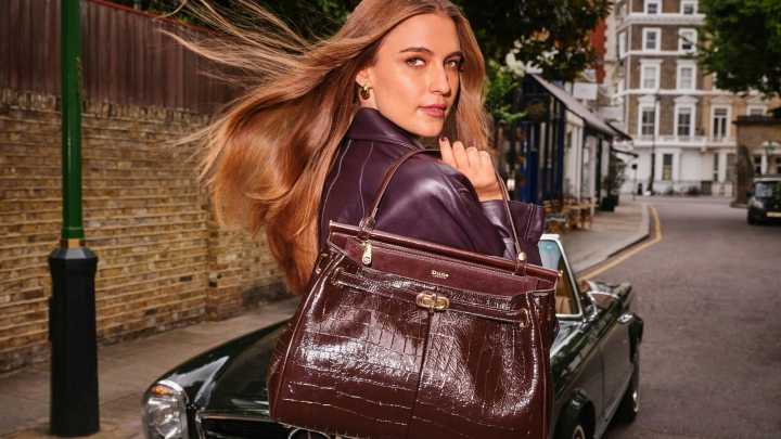 Every Stylish Woman I Know Is Carrying These Dune London Bags