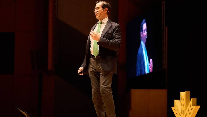 El cirujano Mario Alonso Puig, en Salamanca: "La mentalidad de crecimiento es creer que es posible"
