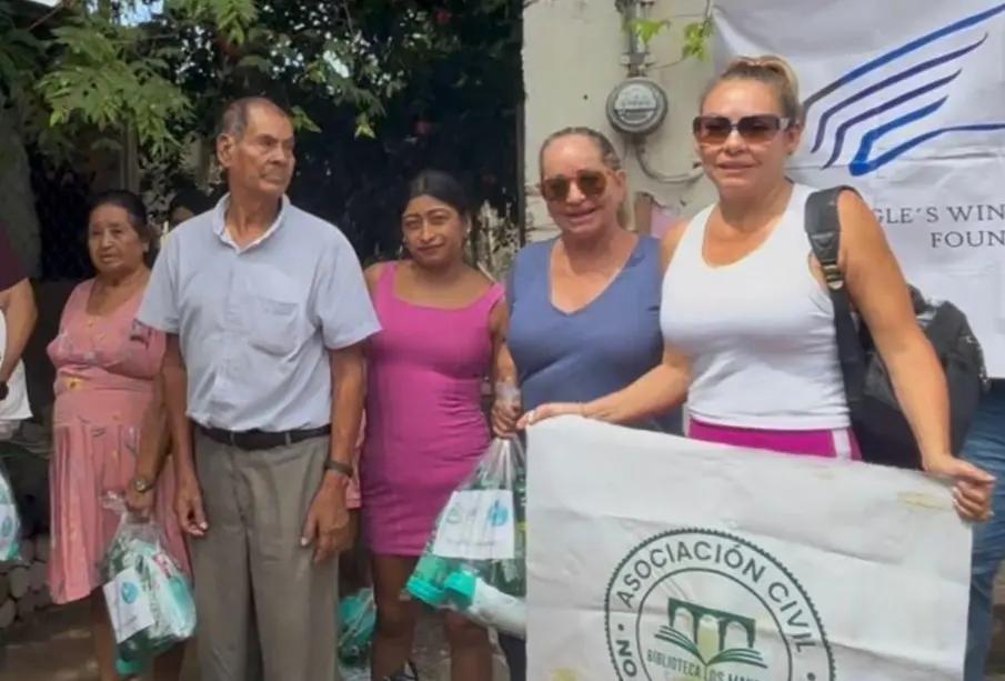 Lidera Fundación Alas de Águila entrega de apoyos a familias afectadas por las severas lluvias