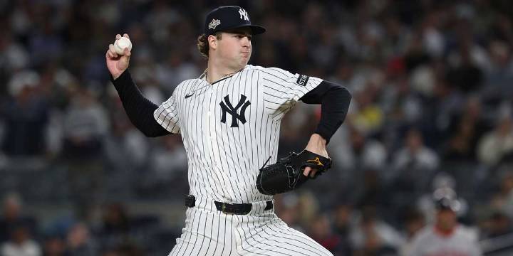 Yankees fans erupt over Cam Schlittler’s 12 Ks vs. Red Sox