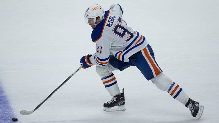 What does OIlers’ Connor McDavid call the ‘hardest thing to do in sports’?