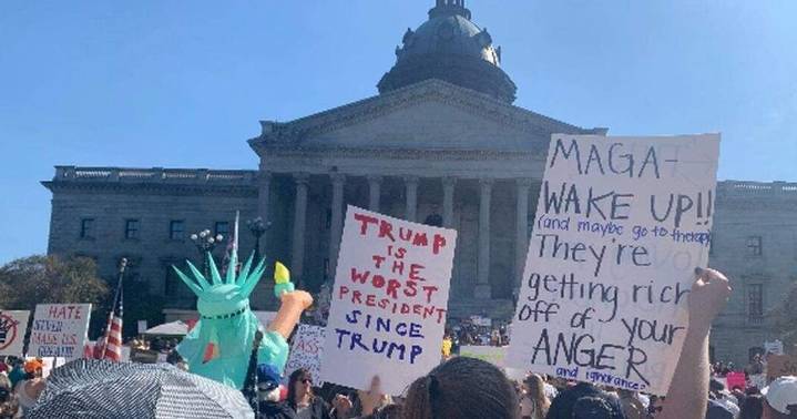 Thousands march, flood SC state capitol at ‘No Kings’ rally to protest Trump