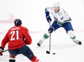 Canucks: Coach Adam Foote needs to play his No. 1 centre more