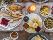 Loveless Cafe Thanksgiving Meal Packs Now Available