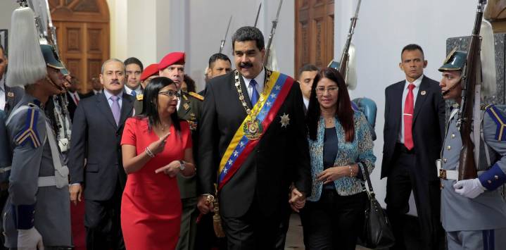 "Mentira y carroña": la vicepresidenta de Venezuela negó estar negociando la salida de Maduro con Estados Unidos