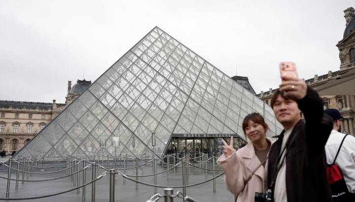 La decisión que tomó el Museo del Louvre tras sorprendente robo de joyas
