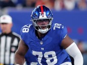Giants' elite offensive lineman is playing his way to an end