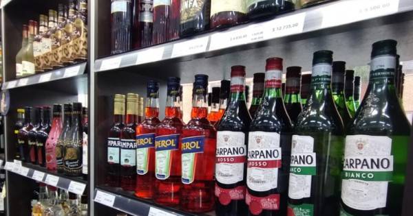 Elecciones 2025 en Santa Cruz: hasta qué hora se puede comprar bebidas con alcohol