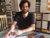 Manuel Crespo: “No escribí una autoficción, quise novelar una experiencia individual”