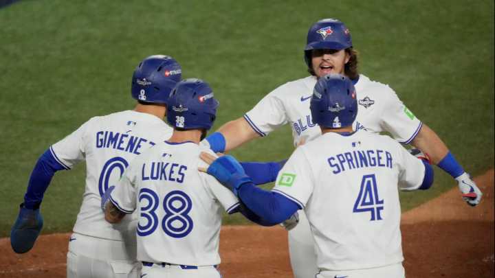 Blue Jays Dominate Dodgers in Game 1 Behind Addison Barger’s Historic Grand Slam