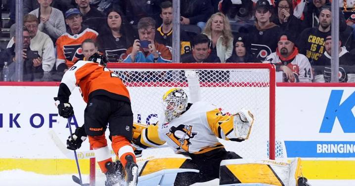 Konecny nets 200th career goal, Brink shines as Flyers edge Penguins in shootout
