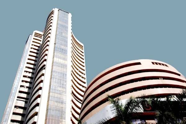 Sensex And Nifty Slip After Brief Gains During Intraday Trade