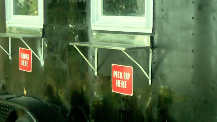 'We're all one': Lincoln mom turns her struggles into hope for others