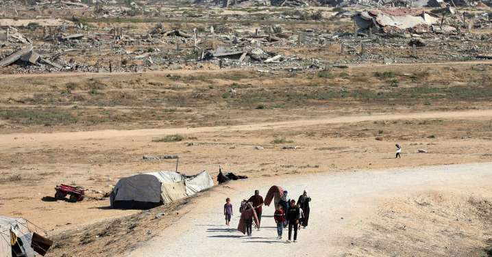 La ayuda humanitaria comienza a entrar a la Franja de Gaza