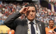 Tena, encaminado a ser leyenda como director técnico de Guatemala, si clasifica al Mundial
