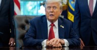Pide Trump cárcel para alcalde de Chicago y gobernador de Illinois por “no proteger a ICE”