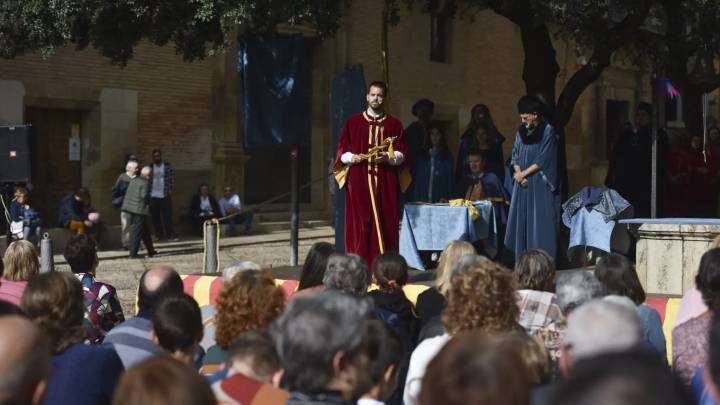 El 1 de noviembre se recreará la extracción de los oficios en la plaza de la Catedral Huesca