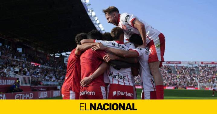 Un Girona valiente revive contra el Valencia (2-1) y suma su primer triunfo en la Liga