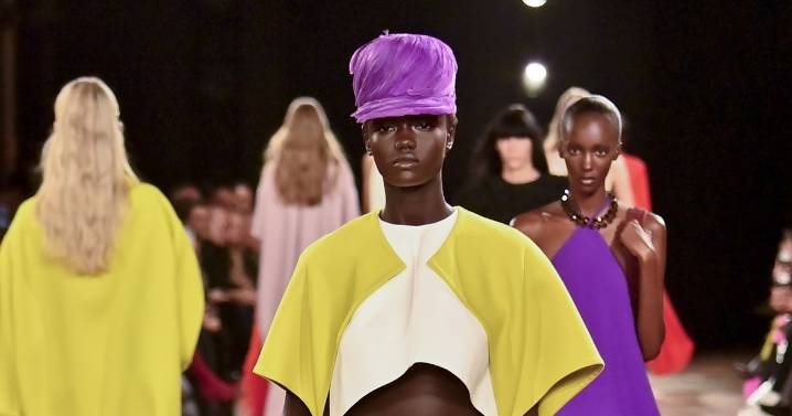 Pierpaolo Piccioli’s Balenciaga Debut Brings Meaning and Methodology to Spring 2026