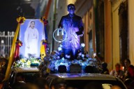 Convocan a gran marcha este lunes para celebrar a santos venezolanos