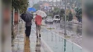Heavy Rain Hits Parts Of Srinagar; IMD Forecasts Thunderstorms In J&K India News