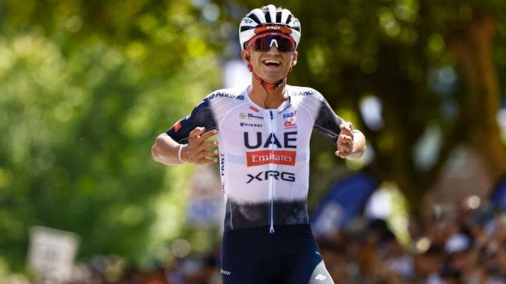 Isaac del Toro logra su título 14 del año y conquista el Giro dell’Emilia