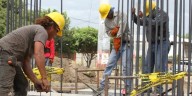 La actividad económica subió 2,4% interanual en agosto
