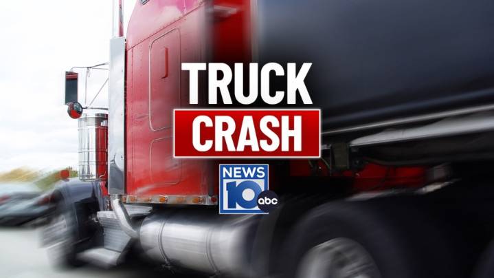 Tractor trailer crash in Troy, traffic delays expected