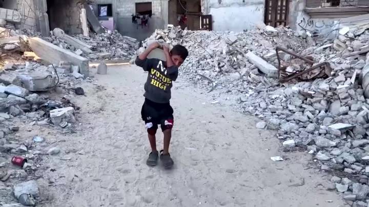 Israel strikes Gaza after asserting commitment to ceasefire