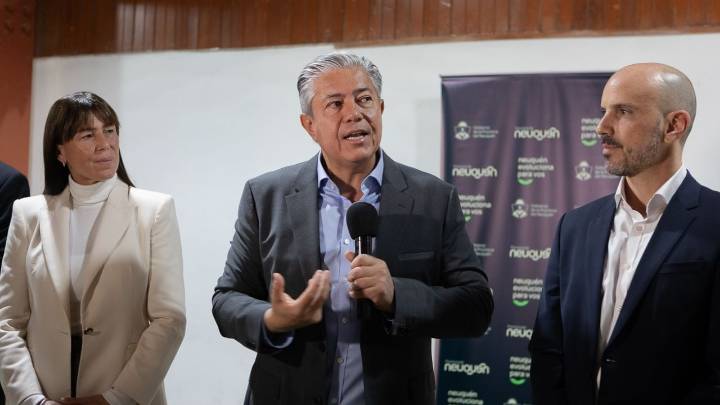 Rolando Figueroa modificará su gabinete después de las elecciones