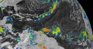 Se mantiene vigilancia ante posible ciclón tropical en el mar Caribe