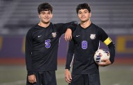 Soccer: For Wauconda's Valdes twins, 'family comes first'