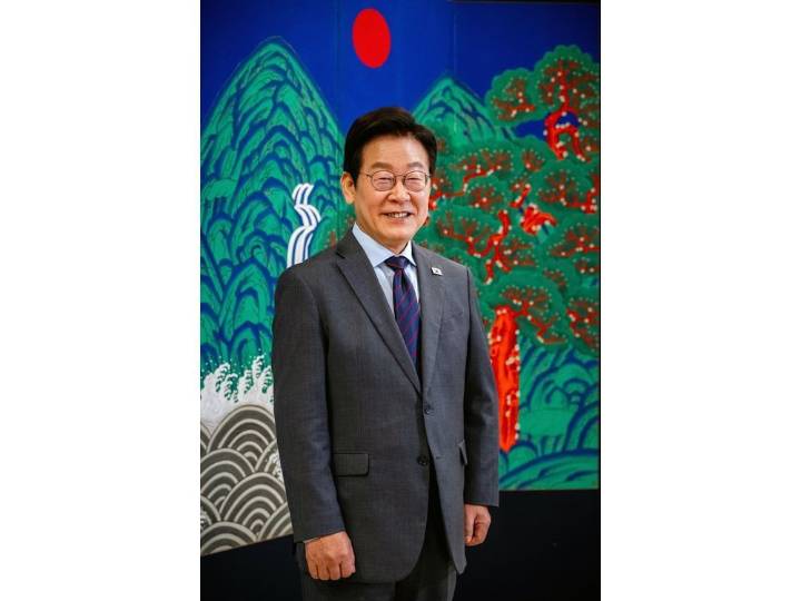 US-Korea fund stuck on key points ahead of Trump visit, Lee says
