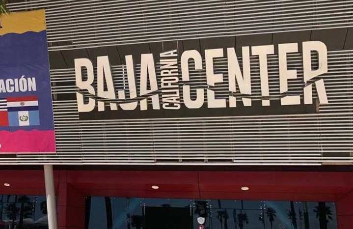 Roban token bancario de cuenta de 2 mdp del Centro de Convenciones de Rosarito