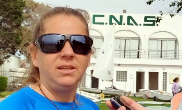 El Club Náutico celebró su aniversario dentro del mar