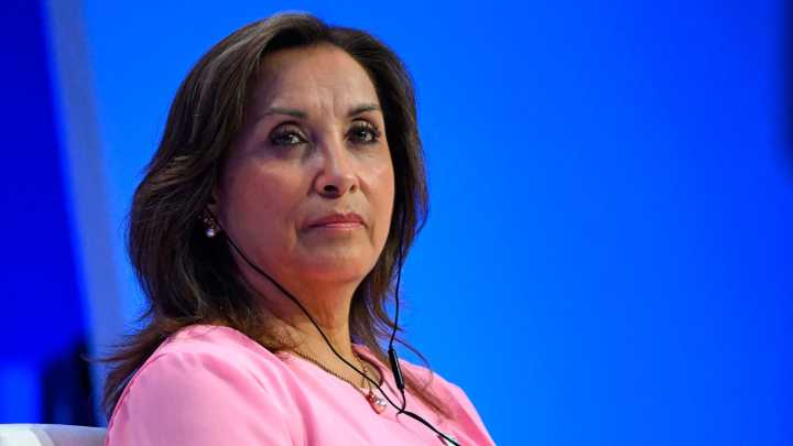 Dina Boluarte afrontará audiencia clave por lavado de activos este 15 de octubre: piden 36 meses de impedimento de salida