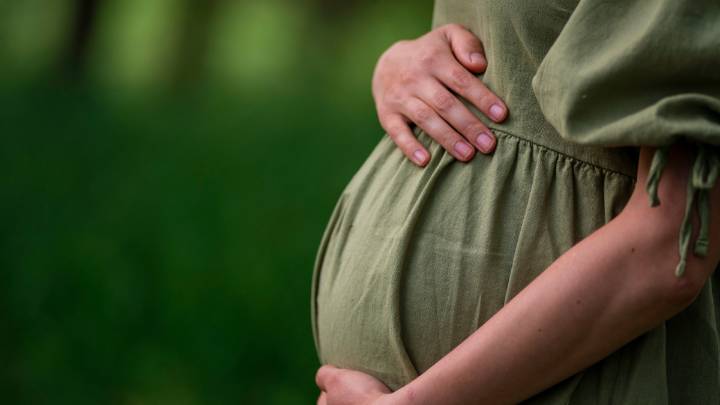 Delhi Cop Lifts 145kg To Win Bronze In 7th Month Of Pregnancy. How Safe Is It?