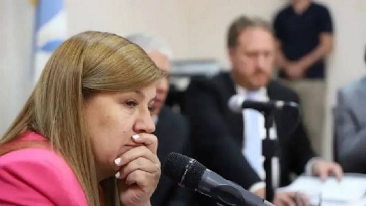 Trabaron embargos de bienes y cuentas bancarias por 120 millones de pesos a Gloria Ruiz