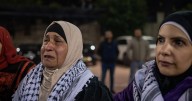 Primeros prisioneros palestinos liberados por Israel llegan a Ramala