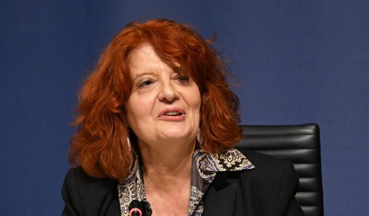 5 more arrests made in the investigation into Louvre jewel heist