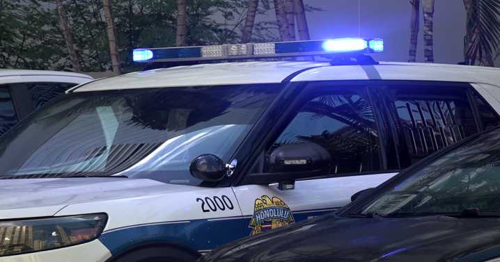 Officer shot in Kapahulu barricade situation; investigation ongoing