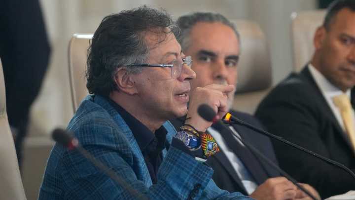 ¿Qué significa para Colombia que el presidente Petro y su familia estén en la lista Clinton?