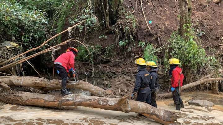 Localizan a Lázaro Gayosso; suman 19 muertos por lluvias en Puebla