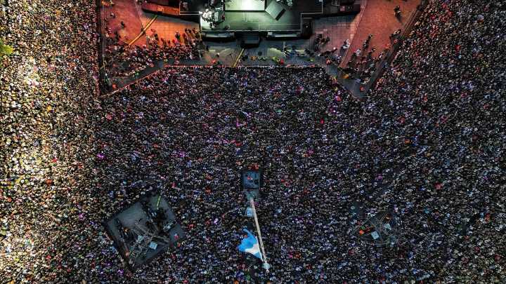 De Rosario para Rosario: Nicki Nicole y Baglietto cantaron ante 250 mil personas