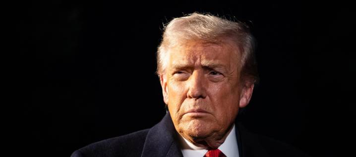 Donald Trump anunció aumento del 10% de aranceles a Canadá