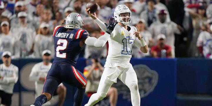 Mike Tirico goes on a legendary call after fan catches Josh Allen’s pass