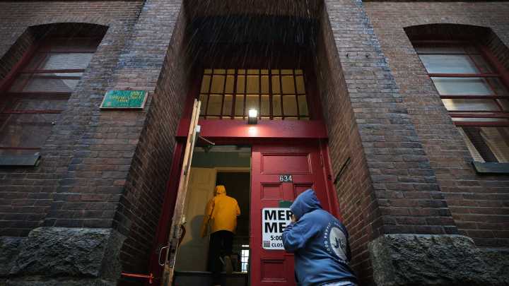 Pilgrim United church may sell its building. What about Mercy Meals?