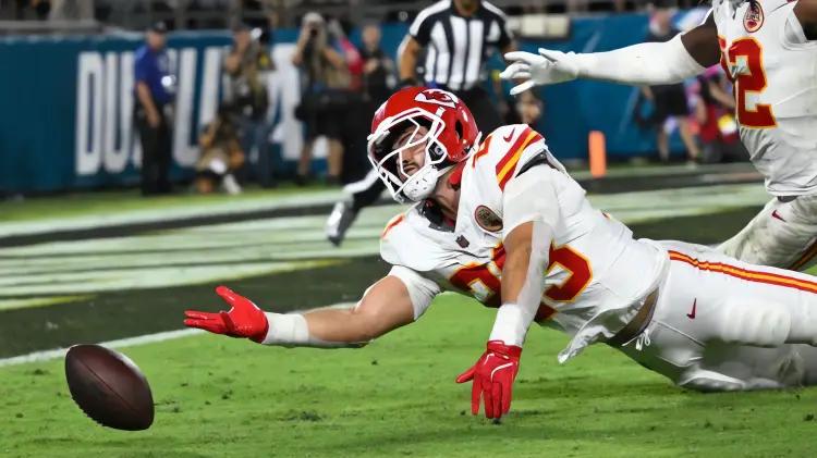 Chiefs se hunden por penalizaciones: 13 castigos en derrota ante Jaguars
