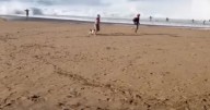 Fuerte oleaje: Video muestra peligrosas olas en playa de Vega Baja