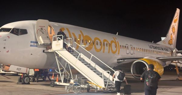 Amenaza de bomba demoró un vuelo de Flybondi que se dirigía a Salta